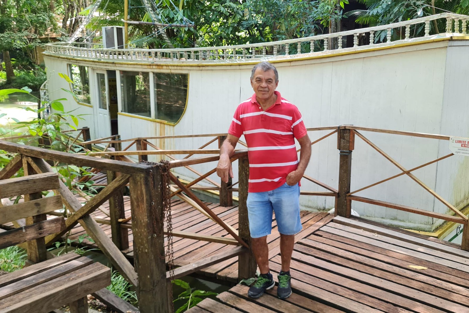 Amigo do Kitt Nascimento