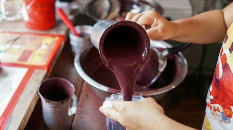 Dia Municipal do Batedor de Açaí será comemorado com show e feira, em Macapá