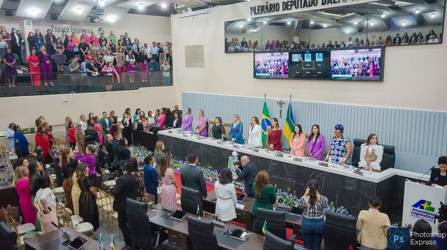 Assembleia Legislativa do Amapá celebra o Dia da Mulher com homenagens