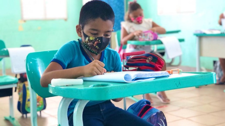 GEA inicia avaliação de fluência de leitura de 12 mil alunos