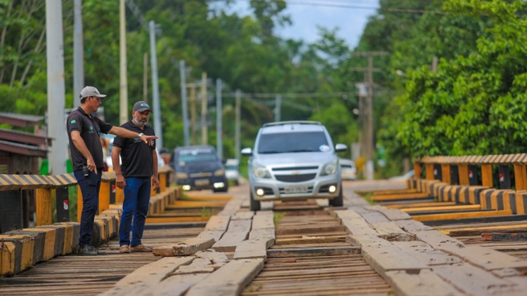 Governo do Amapá realiza manutenção emergencial na ponte sobre o rio Anauerapucu