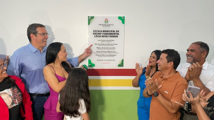 Escola Municipal Lúcia Neves Deniur é entregue aos moradores do bairro Brasil Novo
