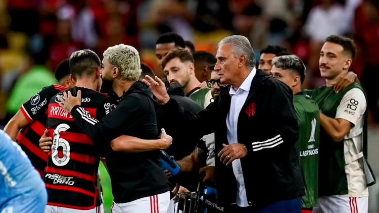 Tite e torcida do Flamengo volta a comemorar na Libertadores