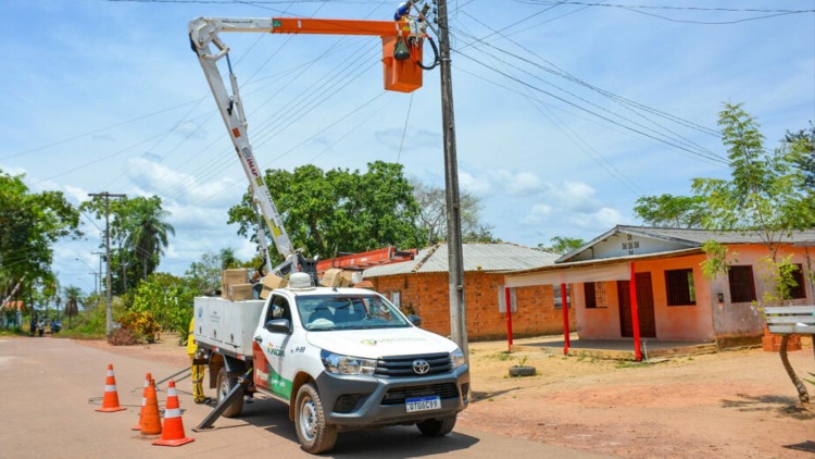 Macapá Luz: Prefeitura disponibiliza contato para comunicação e prestação de serviço de iluminação pública