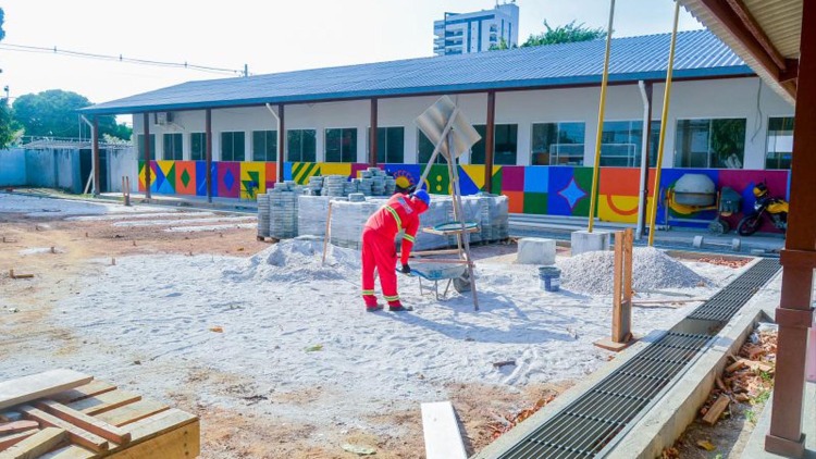 Governador Clécio Luís acompanha reta final das obras de reconstrução da Escola Estadual Coaracy Nunes