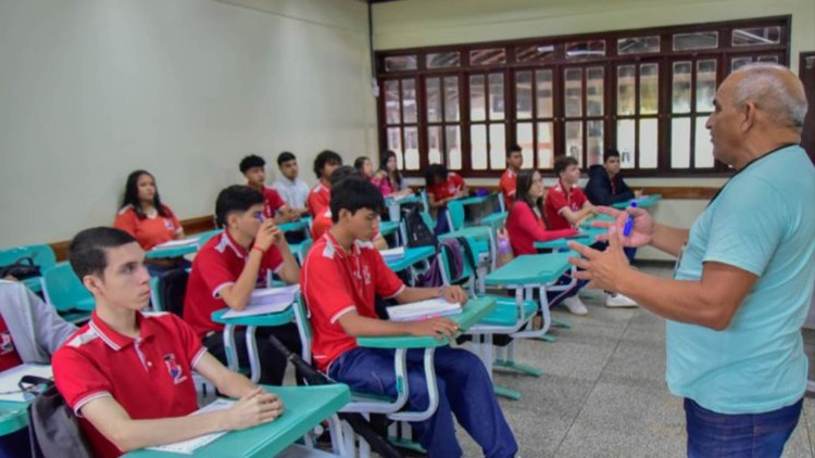 Governo do Amapá inicia período de rematrícula nas escolas estaduais