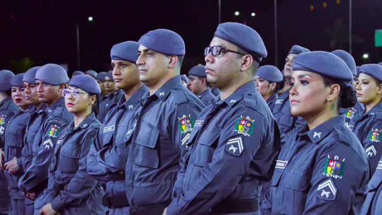 'É a maior promoção de militares da história do Amapá', destaca governador Clécio Luís ao ascender 852 policiais e fortalecer Segurança Pública