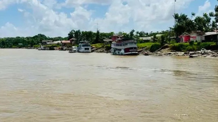 Governo do Amapá envia equipe para garantir assistência a famílias afetadas por erosão do solo no arquipélago do Bailique, em Macapá