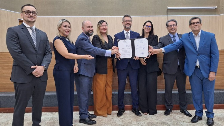 OAB Amapá celebra marco histórico com sanção de Lei que transfere lotes do Estado para a Instituição