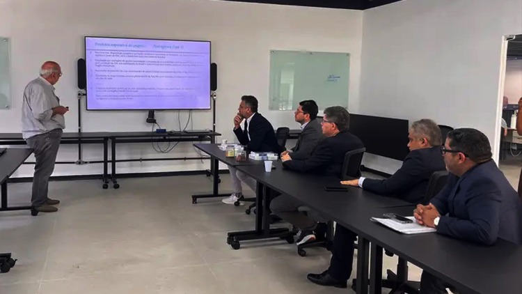 Na PUC-Rio, governador Clécio Luís consolida parceria