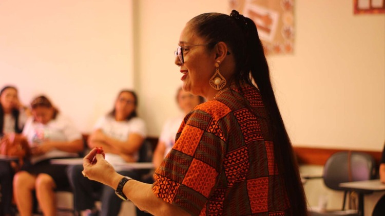 Arte e literatura sobre diversidade cultural 