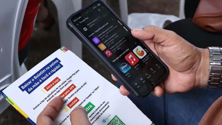 Governo do Amapá lança programa 'Boletim na Palma da Mão' e moderniza comunicação entre escolas e famílias