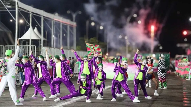 Começa o maior Carnaval da Amazônia no Amapá