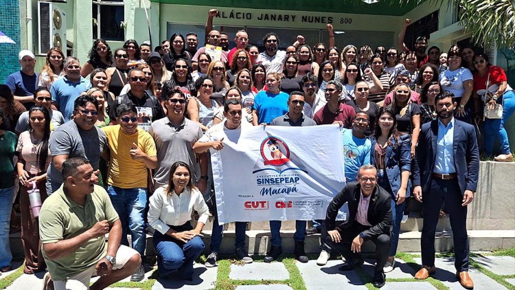 DaLua anuncia reajuste de 15% para profissionais da educação