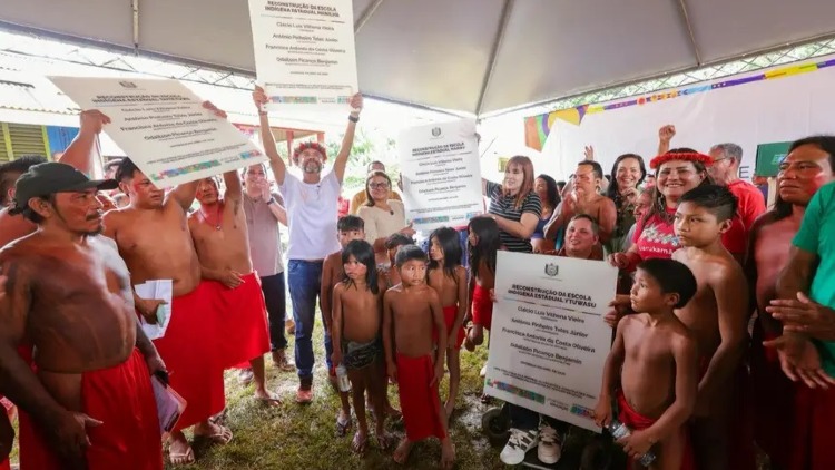 GEA entrega quatro escolas indígenas nas Terras Wajãpi de Pedra Branca do Amapari