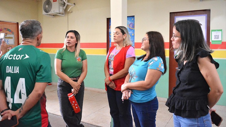 Prefeito Pedro DaLua vistoria Escola Municipal Moranguinho e garante melhorias imediatas