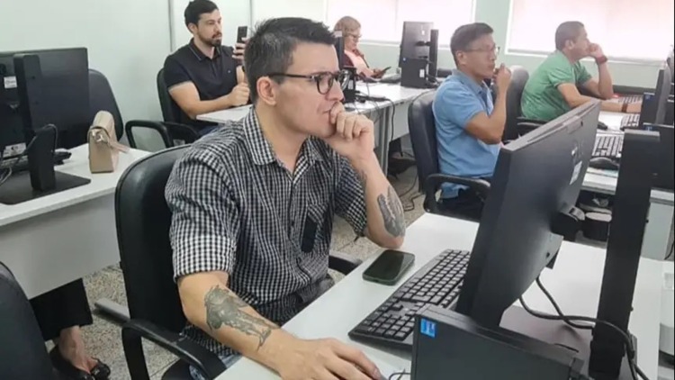 Capacitação qualifica operadores de RH e fortalece processos administrativos
