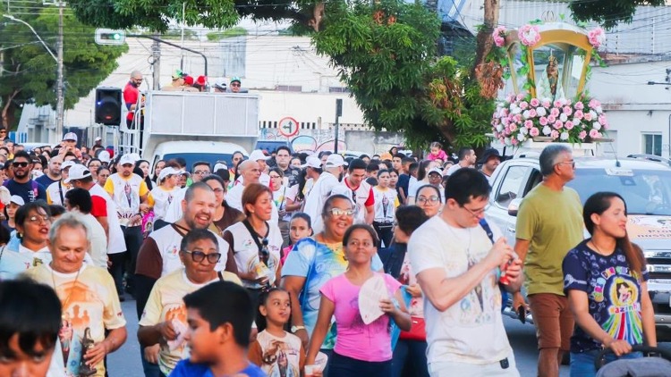 Romaria das Crianças reúne pequenos devotos nesta segunda-feira, na programação do Círio de Nazaré em Macapá