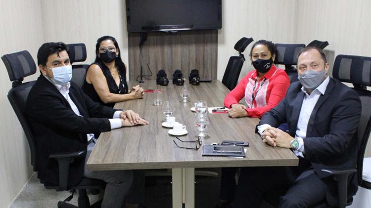 Nupemec/TJAP e CEA debatem parceria para conciliação