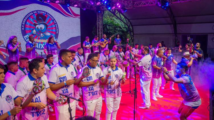 Carnaval 2023: Embaixada de Samba Cidade de Macapá abre desfiles com homenagem aos profissionais da Saúde