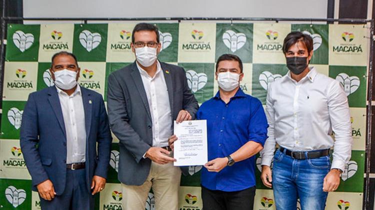 Prefeito sanciona Lei que cria o projeto ‘Orla Livre’; iniciativa vai proporcionar espaço de esporte e lazer aos macapaenses