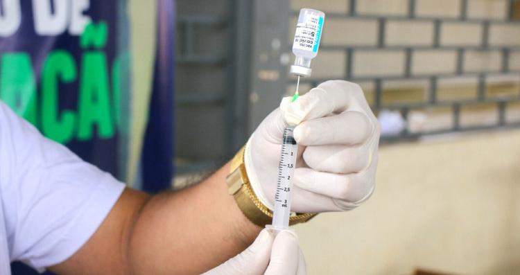 Prefeitura de Macapá solicita ao MS redução da idade para 4ª dose da vacina contra Covid-19