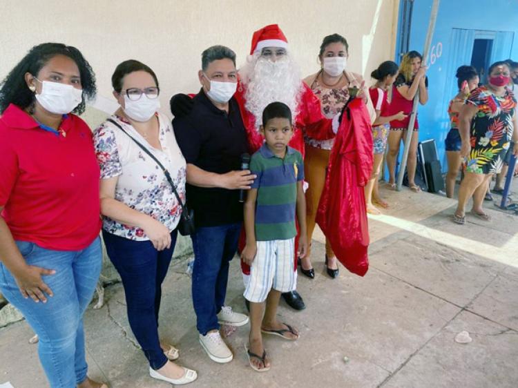 Vereador Cláudio participou de Natal Solidário da Associação Fruto Cultural do Amapá