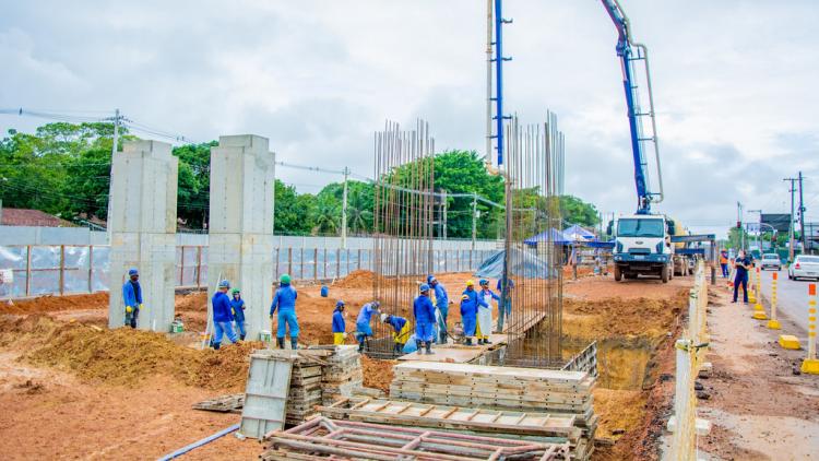 Viaduto da Integração: obra da base da estrutura segue para etapa final