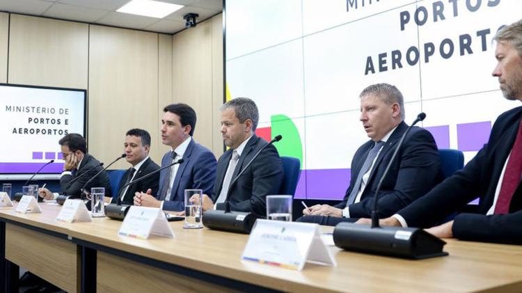 Governo Federal e companhias aéreas apresentam plano para redução do preço das passagens