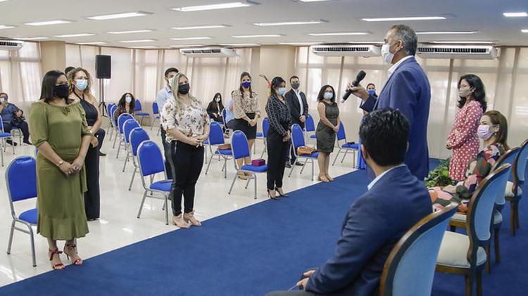 Governador empossa novos concursados da Gestão Governamental