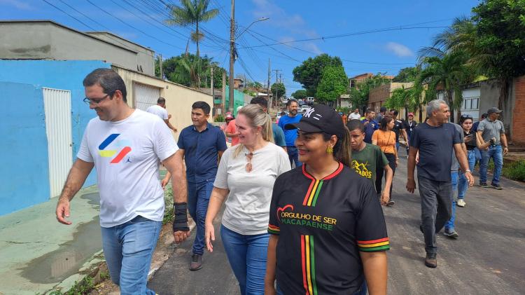 Agenda de domingo: Prefeito Dr. Furlan inspeciona obras públicas em andamento