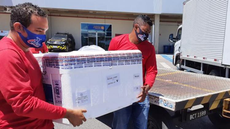 Covid-19: Amapá recebe 27.320 doses de vacinas no fim de semana