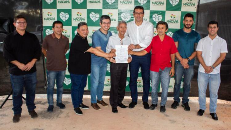 Prefeito Dr. Furlan assina ordem de serviço para construção de feira popular em Fazendinha