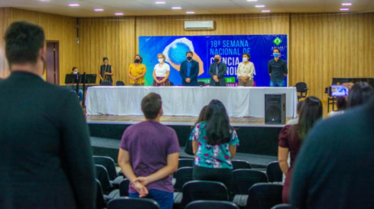 No Amapá, estudos científicos sobre o açaí são destaques na Semana Nacional de Ciência e Tecnologia