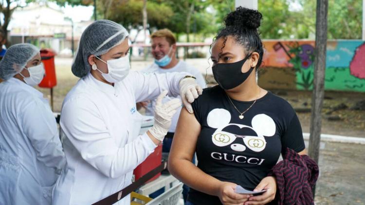 Covid-19: confira os pontos de vacinação desta sexta-feira (11)