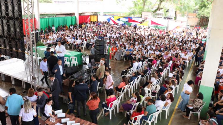 Jornada Pedagógica 2023 inicia com premiações e anúncio de novidades para a Educação municipal