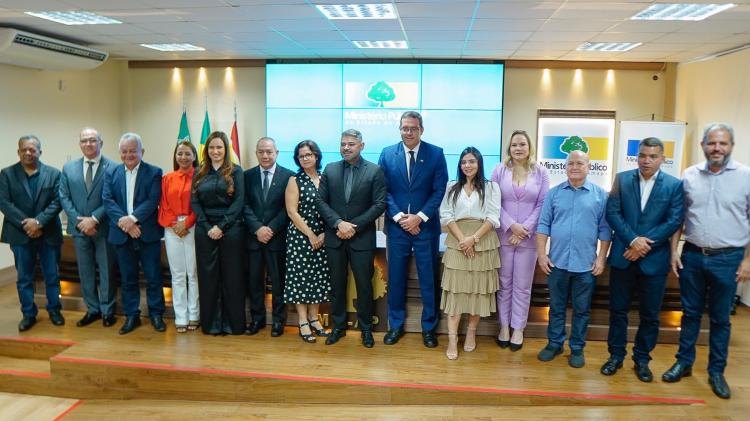Prefeito de Macapá assina Projeto de Lei ‘Famílias Acolhedoras’
