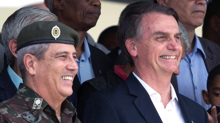 Bolsonaro muda cúpula militar ao escolher Braga Netto como vice para eleições