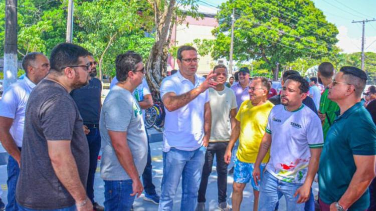 Prefeito de Macapá vistoria, dá Ordem de Serviço e entrega obras de mobilidade urbana em 3 bairros da cidade