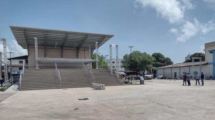 Furlan entrega novo espaço para lazer e prática da fé