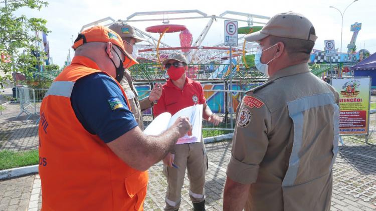 Corpo de Bombeiros interdita parque onde duas pessoas ficaram feridas em Macapá