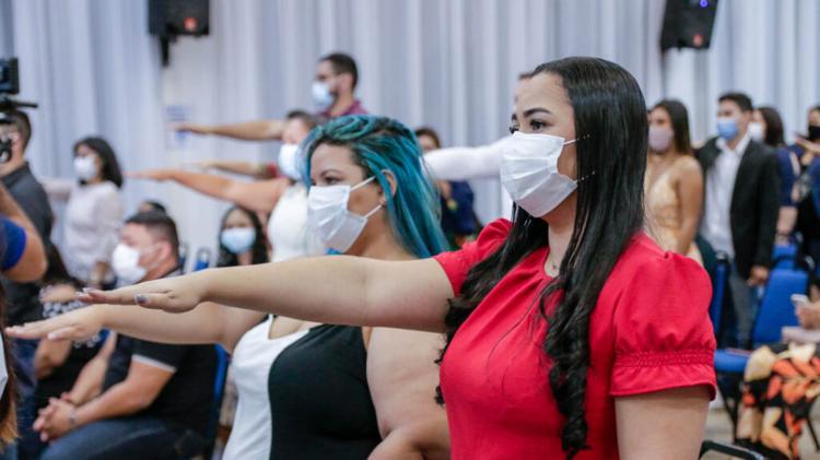 Mais de 80 profissionais da saúde tomam posse em Macapá