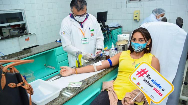 Mobilizados pelo governo, voluntários do Amapá Jovem levam doação acima da média ao Hemoap