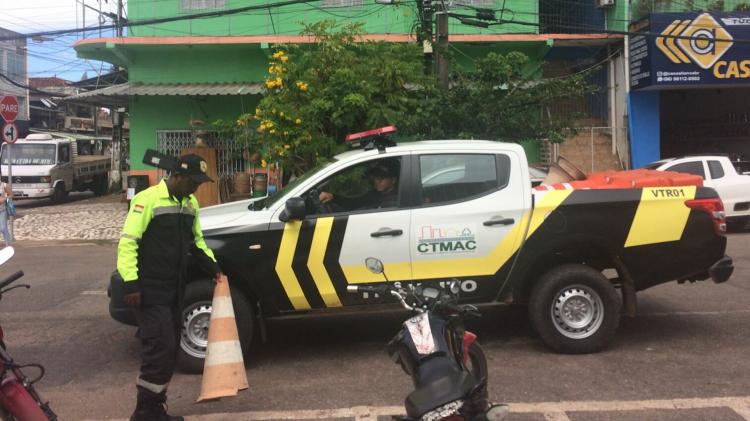 CTMac realiza operação ‘Estacionamento Livre’ e recolhe cones irregulares nas vias de Macapá