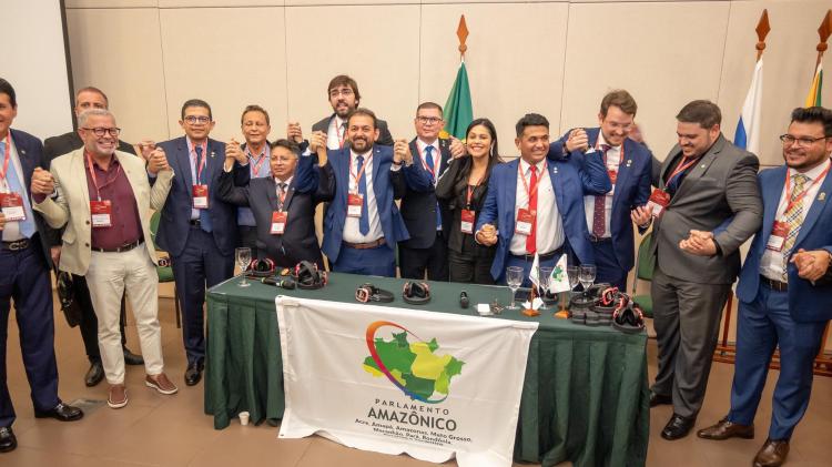 Associação do Parlamento Amazônico elege nova diretoria