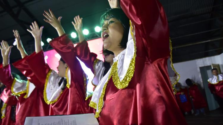 Cantata Natalina: mais de 350 crianças se reúnem para levar mensagens de alegria e esperança ao público de Santana
