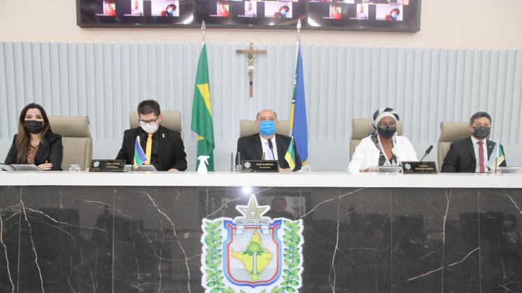Kaká Barbosa apresenta conjunto de medidas nas áreas de segurança, infraestrutura, educação e esporte