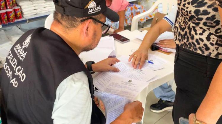 Após denúncia, Procon autua estabelecimento por condições sanitárias inadequadas
