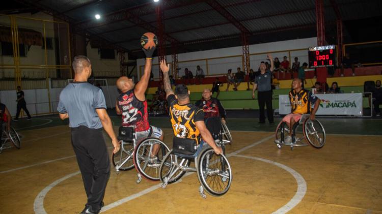 ‘O basquete é minha superação’, celebra paratleta ao conquistar vitória no aniversário dos 265 anos de Macapá 