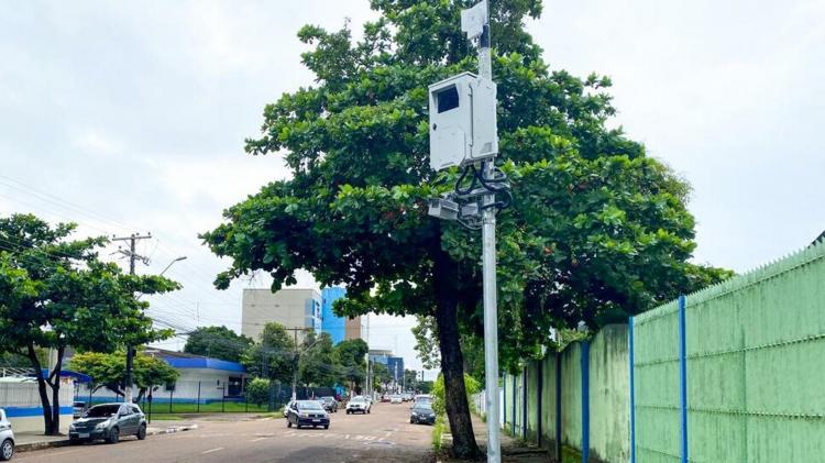 Em Macapá, rua Eliezer Levy recebe radar com limite de velocidade de 50 quilômetros